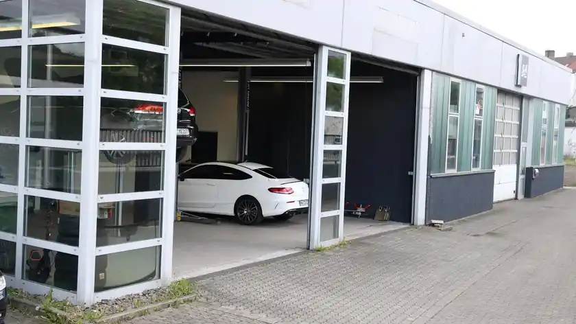 Schadenzentrum Gutachter Koop - Prüfhalle Lüdenscheid
